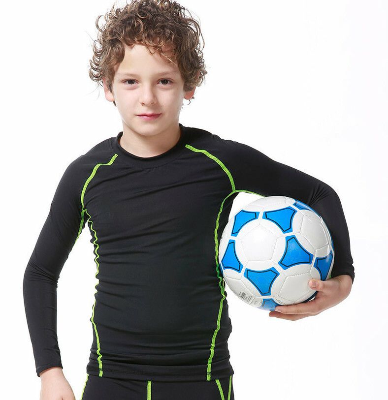 Как выбрать детское термобелье для футбола?