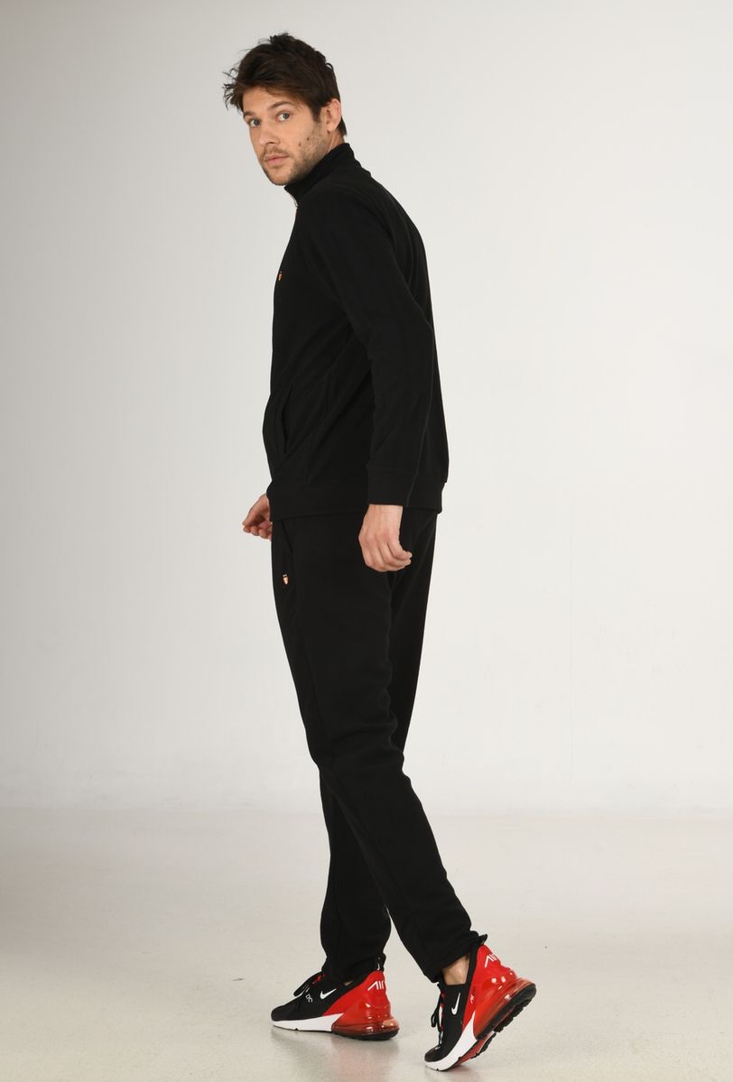 Мужской флисовый спортивный костюм Jiber 4681 черный Мужской флисовый спортивный костюм Jiber 4681 черный из 4