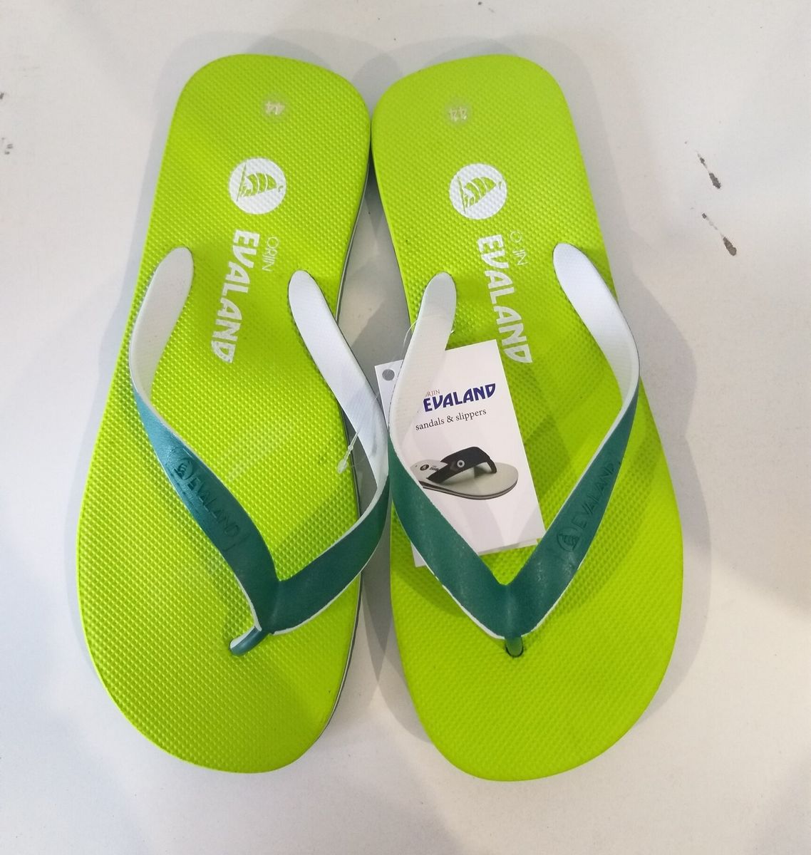 Чоловіче пляжне взуття Evaland 3017-10A зелений Чоловіче пляжне взуття Evaland 3017-10A зелений з 4